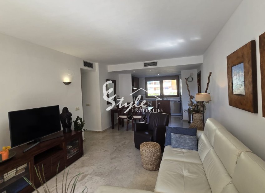 Resale - Apartamento - Punta Prima