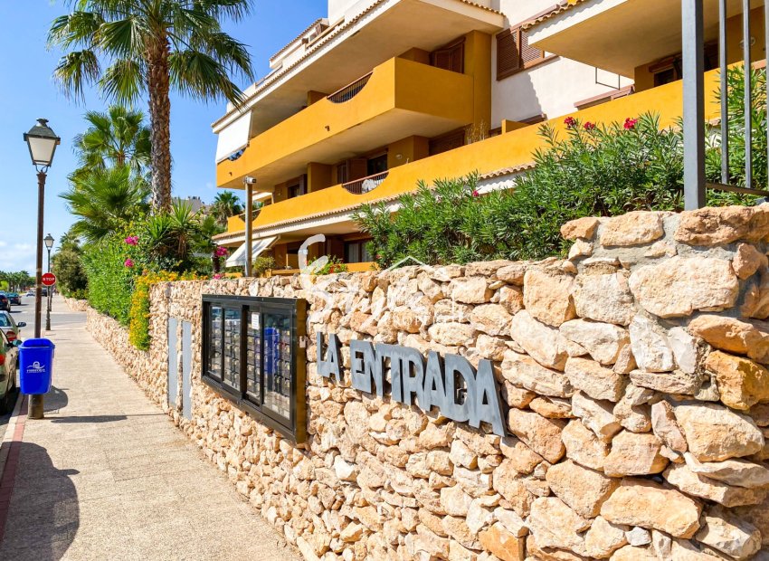 Resale - Apartamento - Punta Prima