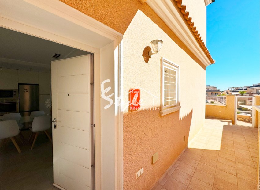 Resale - Apartamento - Punta Prima