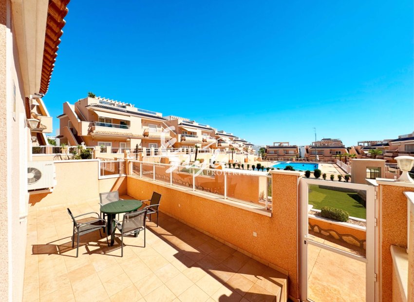 Resale - Apartamento - Punta Prima