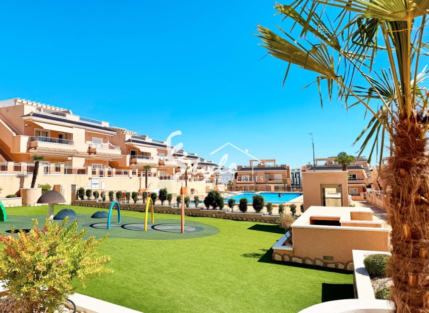 Resale - Apartamento - Punta Prima