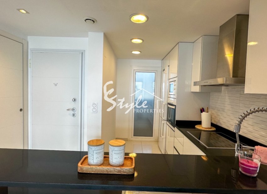 Resale - Apartamento - Punta Prima