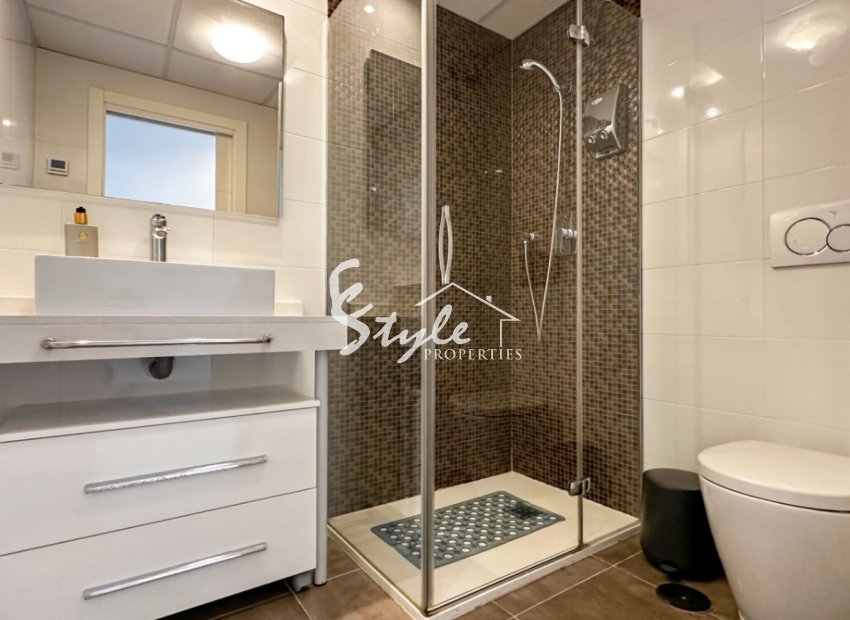 Resale - Apartamento - Punta Prima