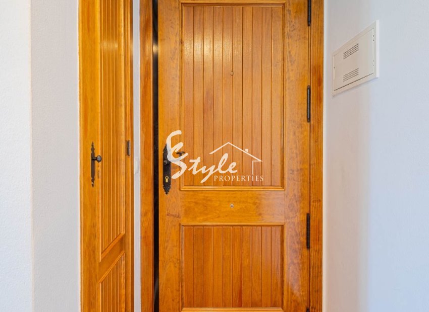 Resale - Apartamento - Punta Prima