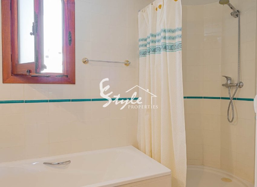 Resale - Apartamento - Punta Prima