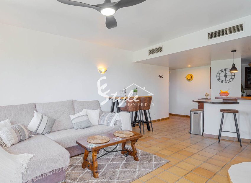 Resale - Apartamento - Punta Prima