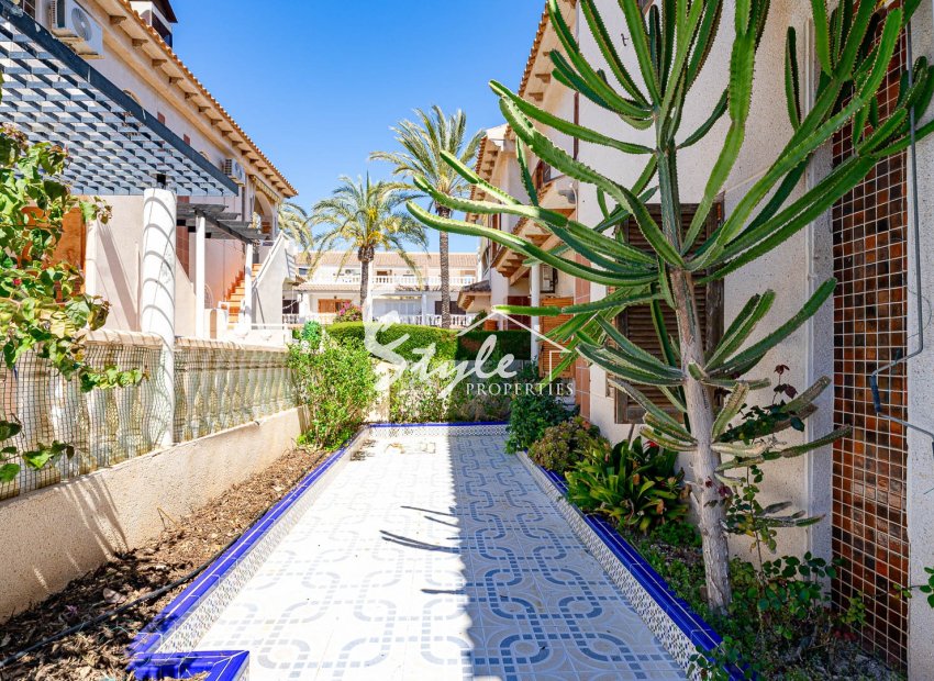 Resale - Apartamento - Punta Prima