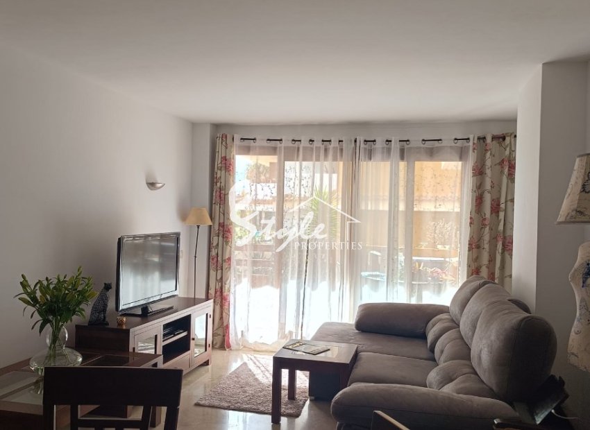 Resale - Apartamento - Punta Prima