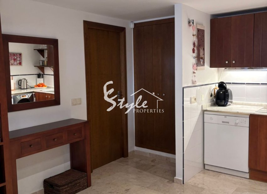 Resale - Apartamento - Punta Prima