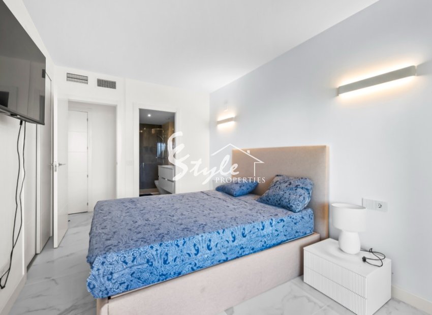 Resale - Apartamento - Punta Prima