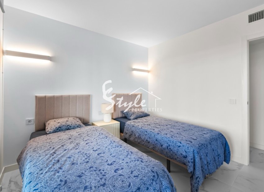 Resale - Apartamento - Punta Prima