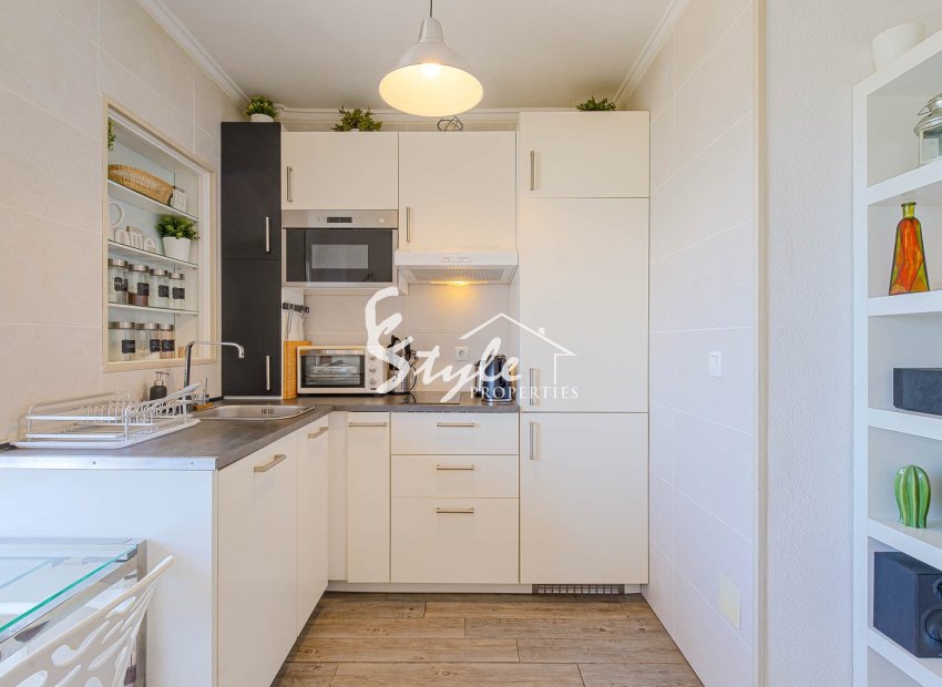 Resale - Apartamento - Punta Prima