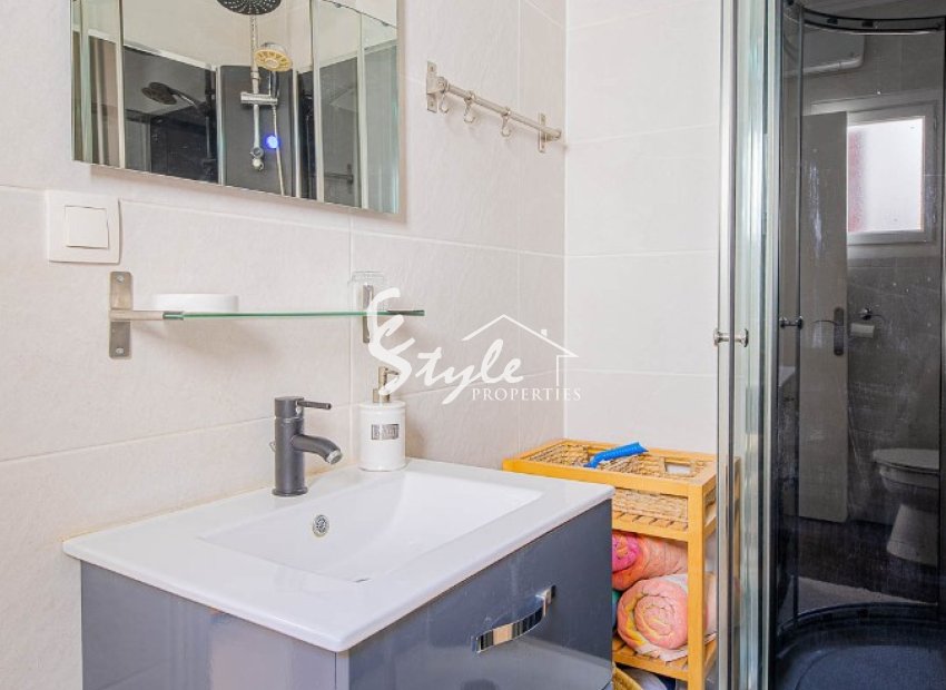 Resale - Apartamento - Punta Prima