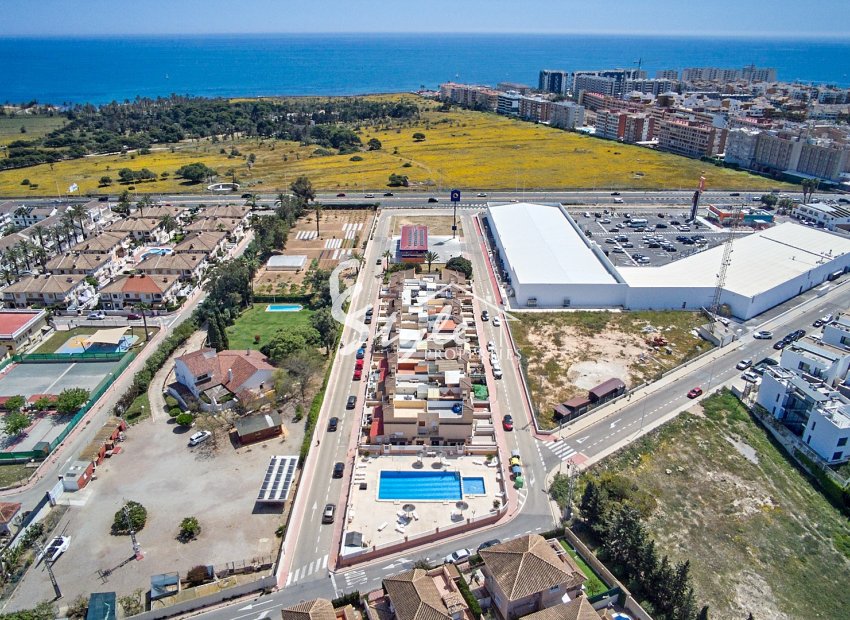 Resale - Apartamento - Punta Prima