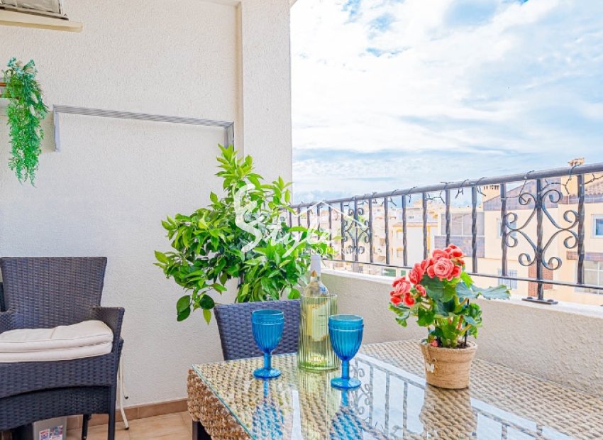 Resale - Apartamento - Punta Prima