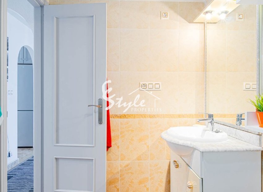Resale - Apartamento - Punta Prima