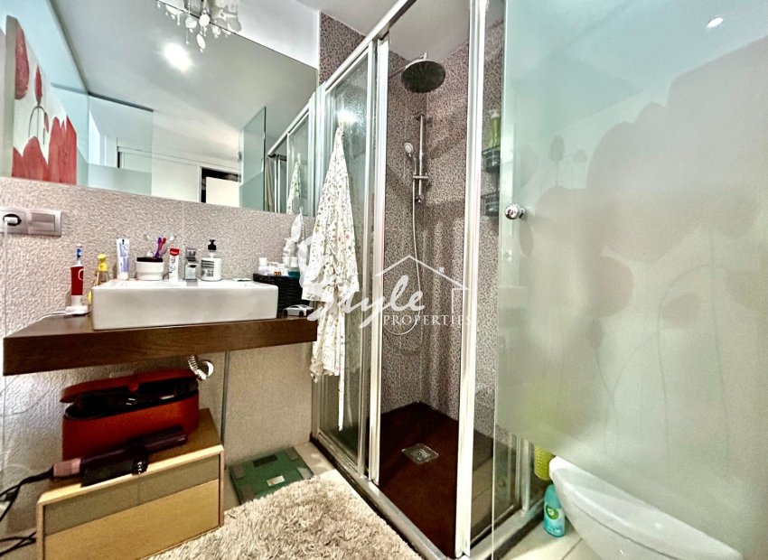 Resale - Apartamento - Punta Prima