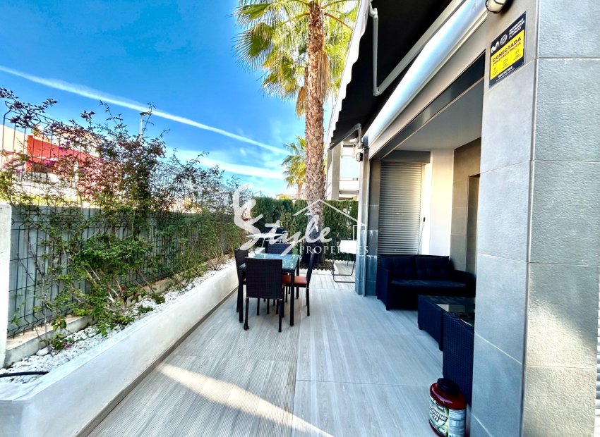 Resale - Apartamento - Punta Prima