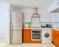Resale - Apartamento - Punta Prima