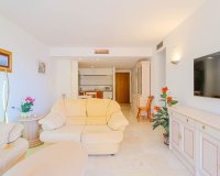 Resale - Apartamento - Punta Prima