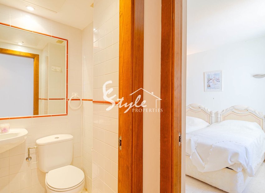 Resale - Apartamento - Punta Prima