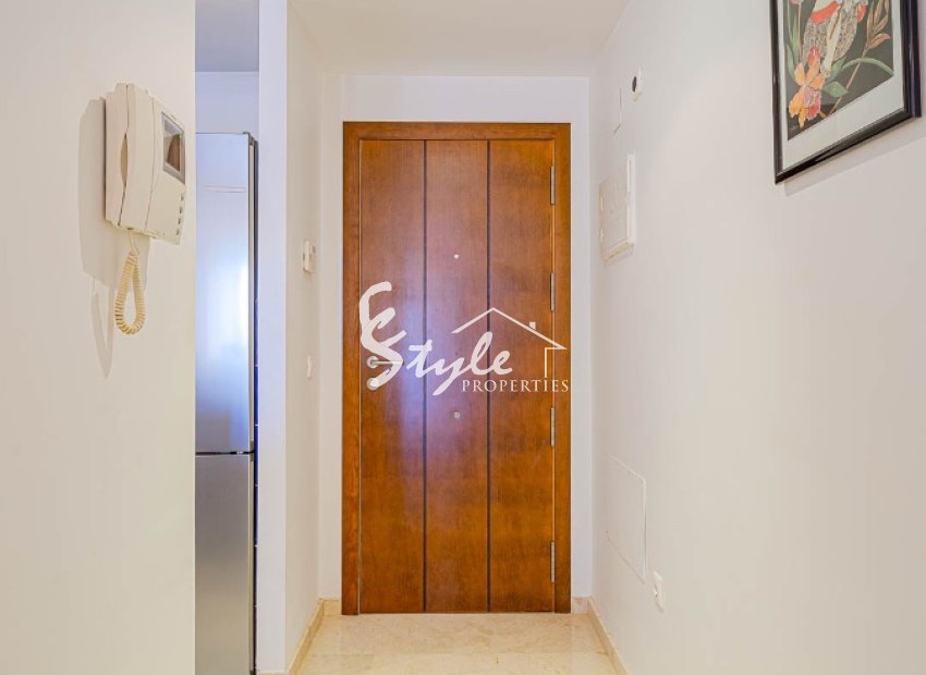 Resale - Apartamento - Punta Prima