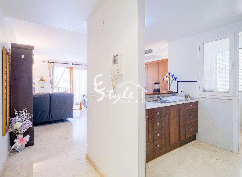 Resale - Apartamento - Punta Prima