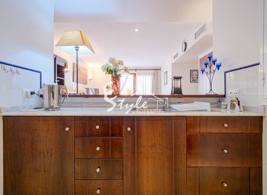 Resale - Apartamento - Punta Prima