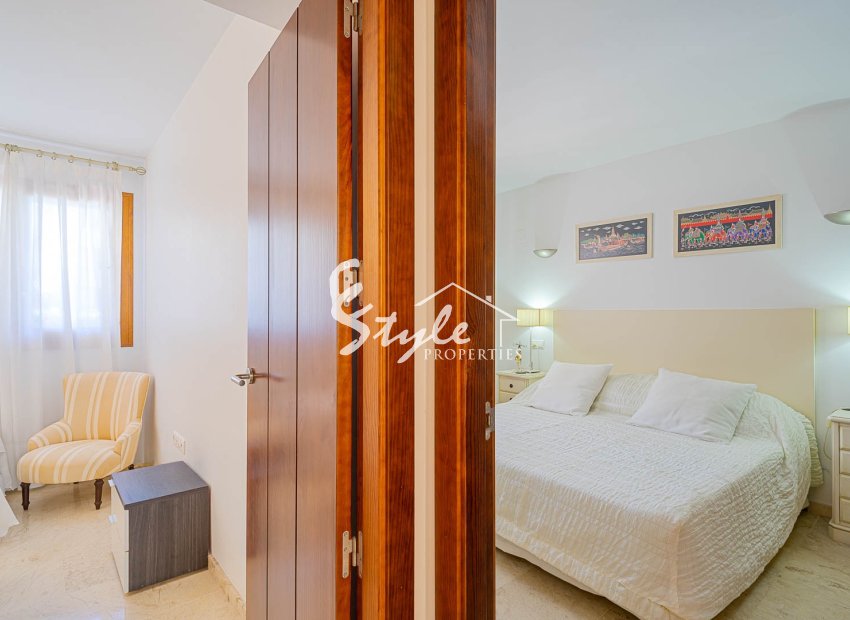 Resale - Apartamento - Punta Prima