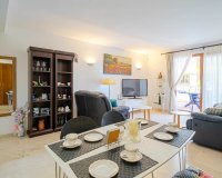 Resale - Apartamento - Punta Prima