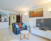 Resale - Apartamento - Punta Prima