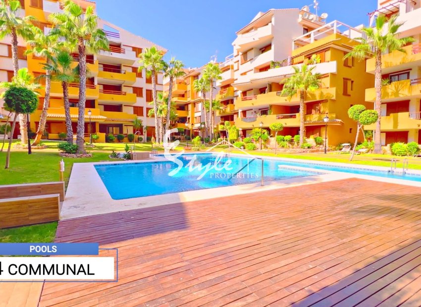 Resale - Apartamento - Punta Prima