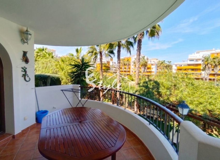 Resale - Apartamento - Punta Prima