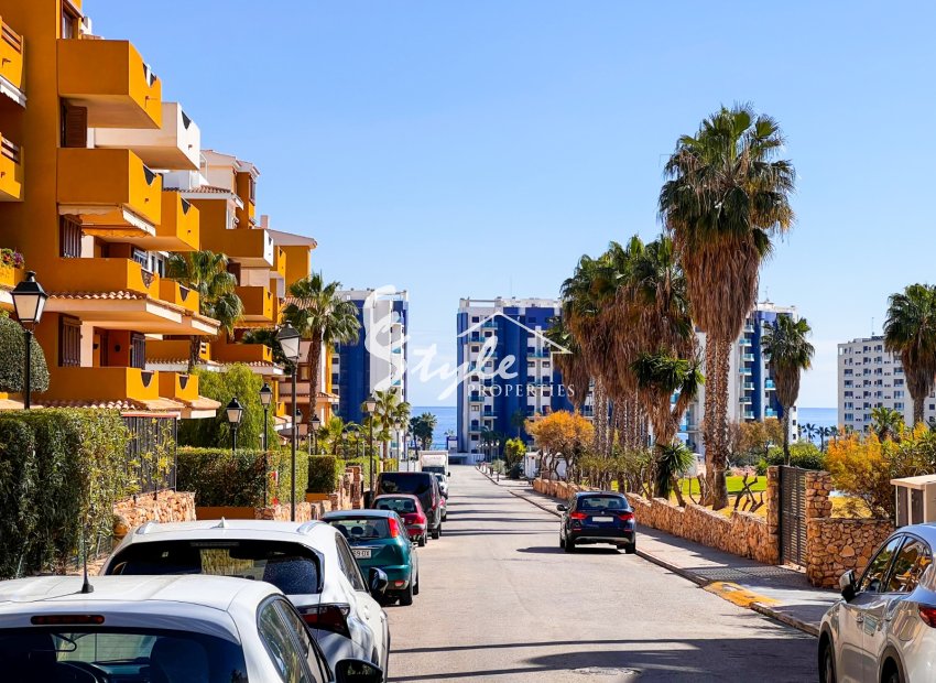 Resale - Apartamento - Punta Prima