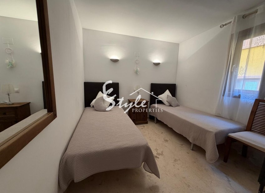 Resale - Apartamento - Punta Prima