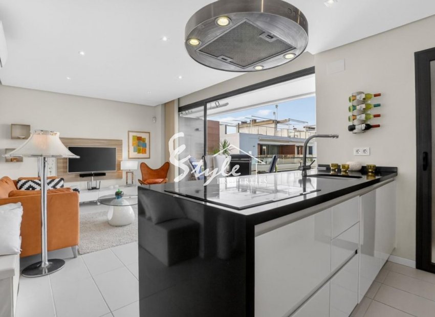 Resale - Apartamento - Punta Prima