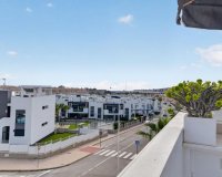Resale - Apartamento - Punta Prima