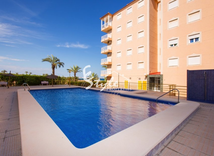 Resale - Apartamento - Punta Prima