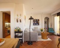 Resale - Apartamento - Punta Prima