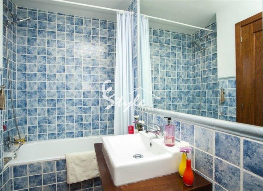 Resale - Apartamento - Punta Prima