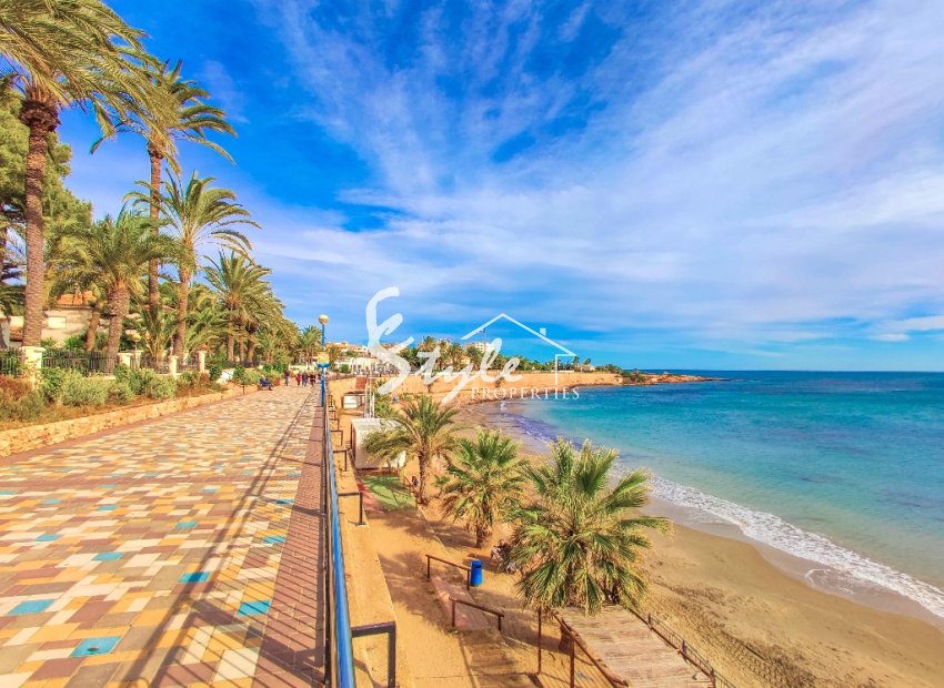 Resale - Apartamento - Punta Prima