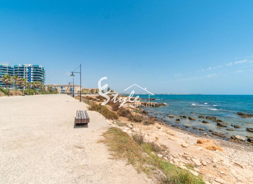 Resale - Apartamento - Punta Prima