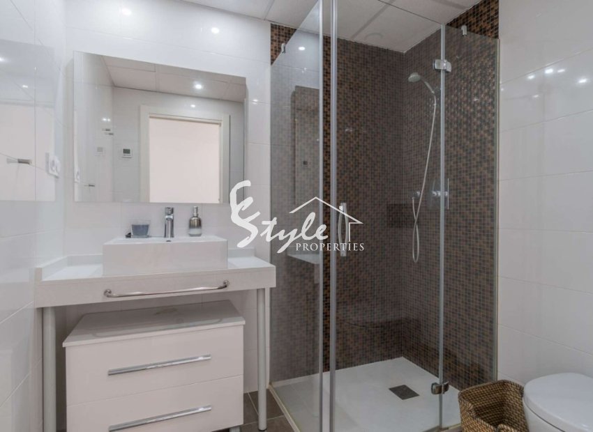 Resale - Apartamento - Punta Prima