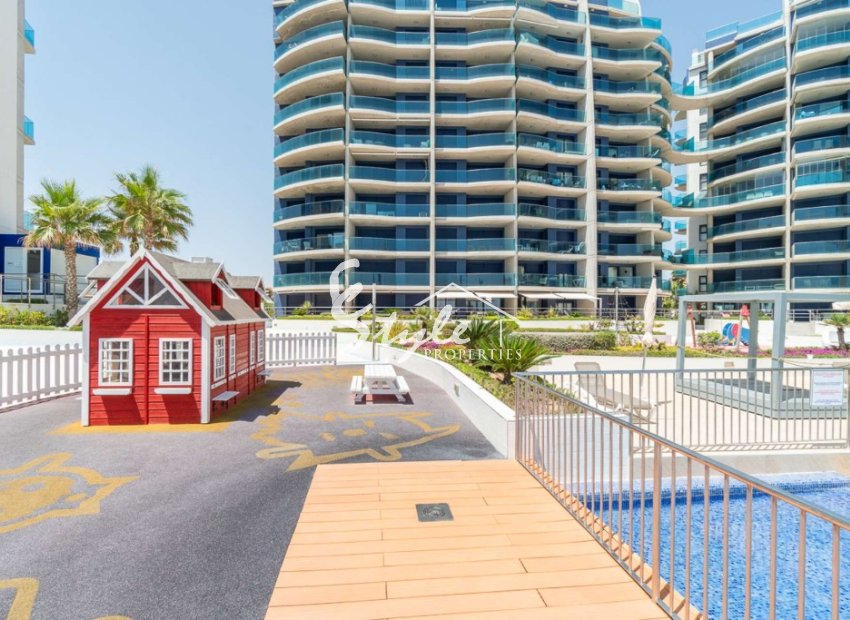 Resale - Apartamento - Punta Prima