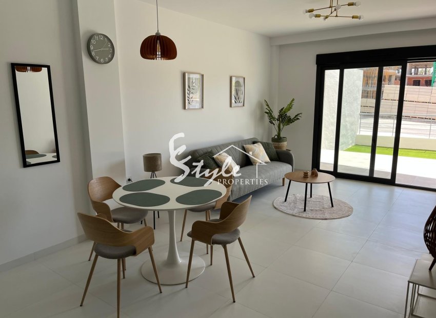 Resale - Apartamento - San Miguel De Salinas