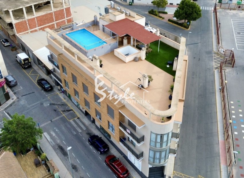 Resale - Apartamento - San Miguel De Salinas