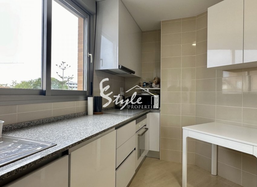 Resale - Apartamento - San Miguel De Salinas