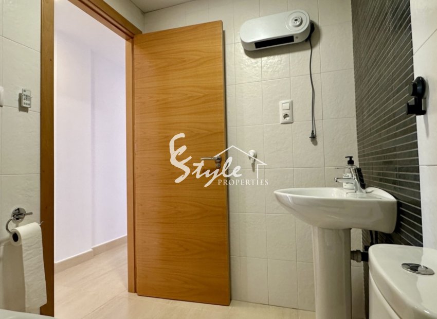 Resale - Apartamento - San Miguel De Salinas