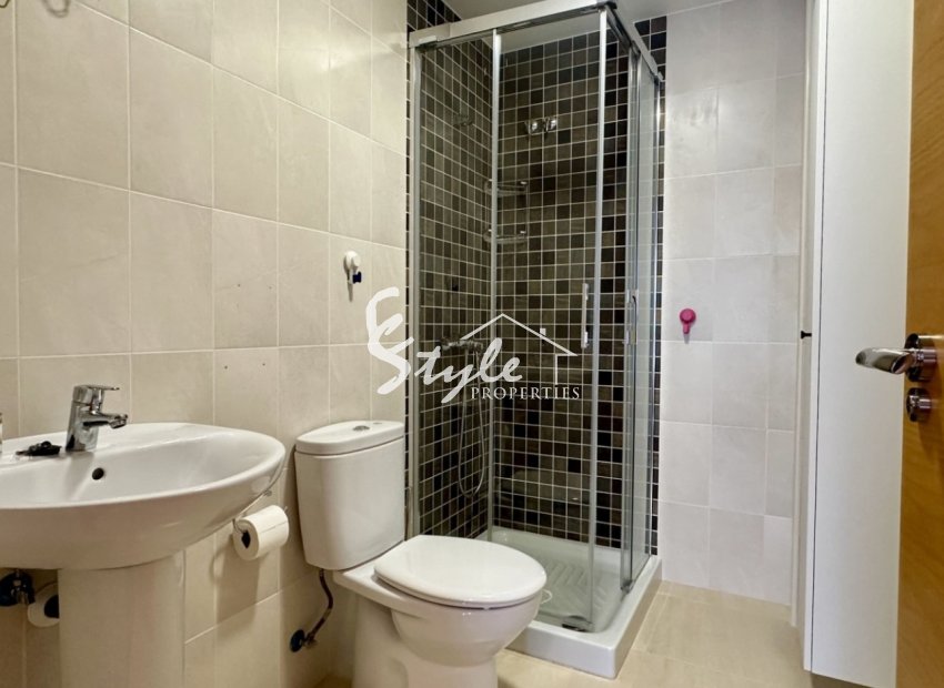 Resale - Apartamento - San Miguel De Salinas