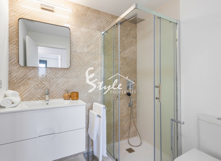 Resale - Apartamento - San Miguel De Salinas